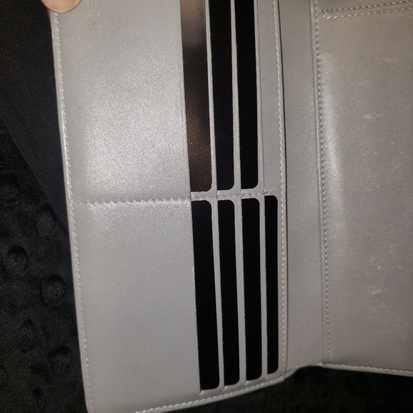 Chanel Wallet - Picture 14 of 16